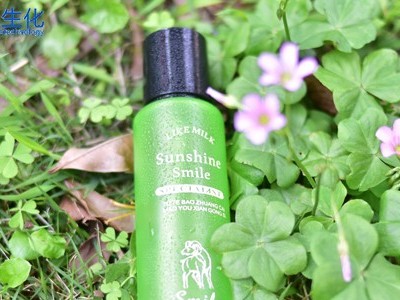 你臉上的痘痘允許你繼續(xù)護(hù)膚化妝嗎？