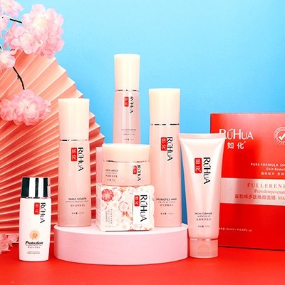 保濕四大類:乳液、精華、面霜與面膜