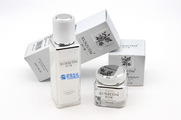 化妝品OEM廠家，化妝品工廠，化妝品代加工