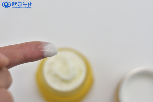 美妝廠家：活性修護霜的作用你知道嗎？-歐泉生化